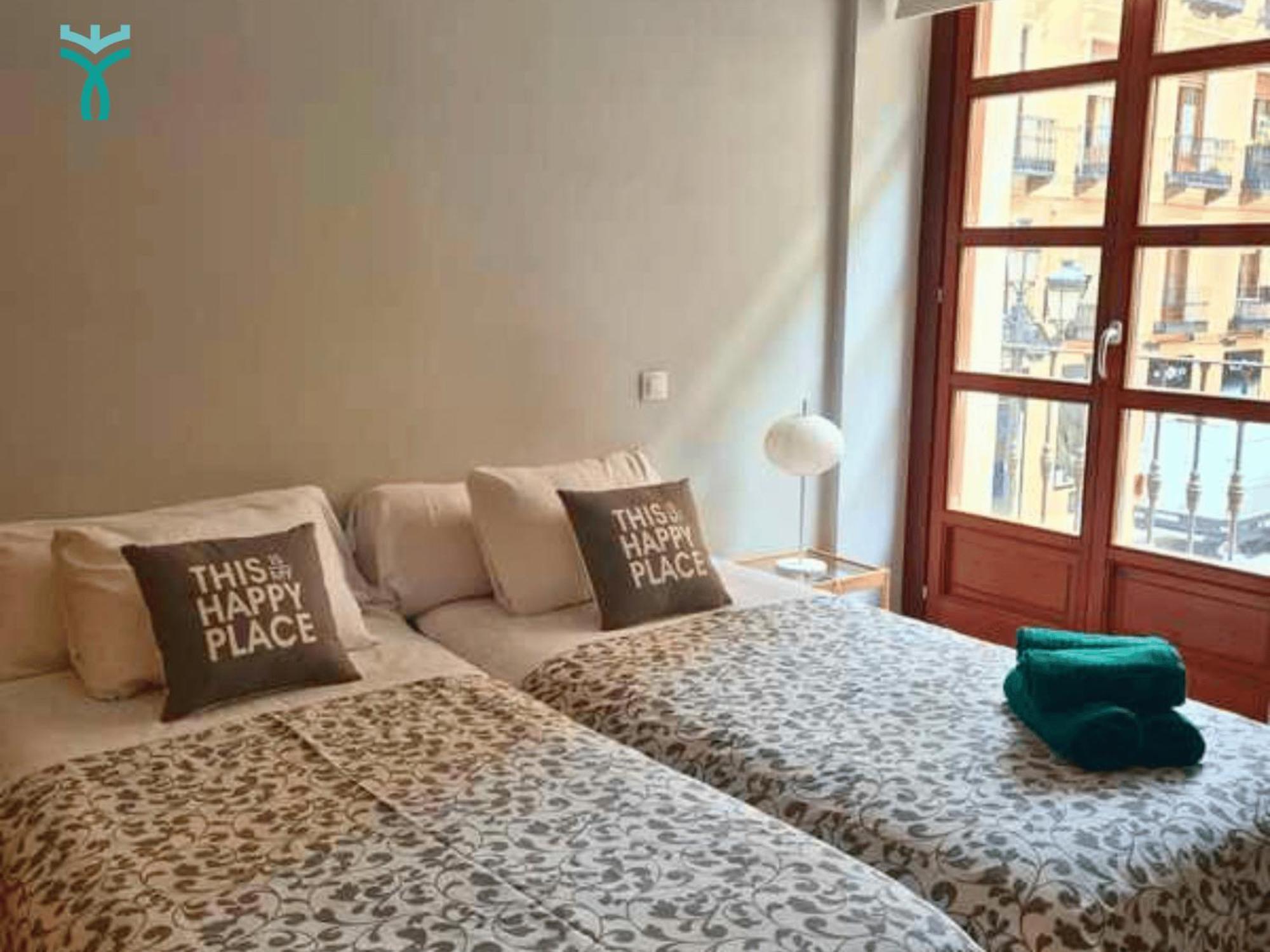Ferienwohnung Dos Torres Retiro Urbano En Alfonso I Saragossa Exterior foto