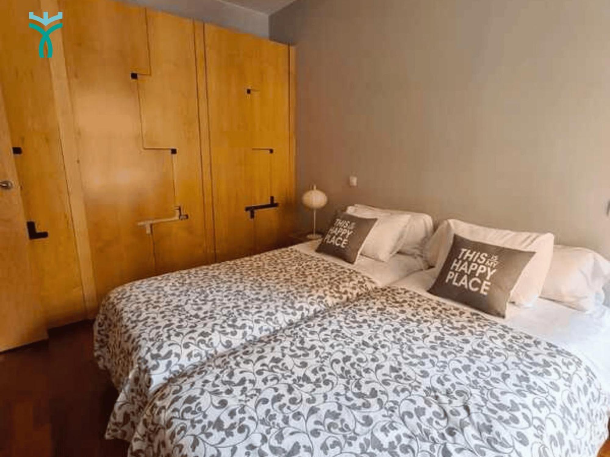 Ferienwohnung Dos Torres Retiro Urbano En Alfonso I Saragossa Exterior foto